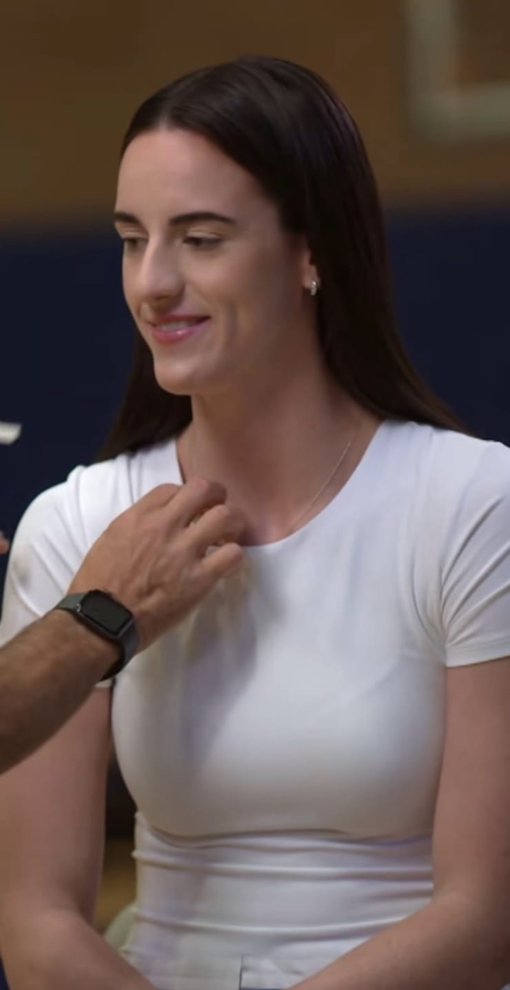 Caitlin Clark (ii)
