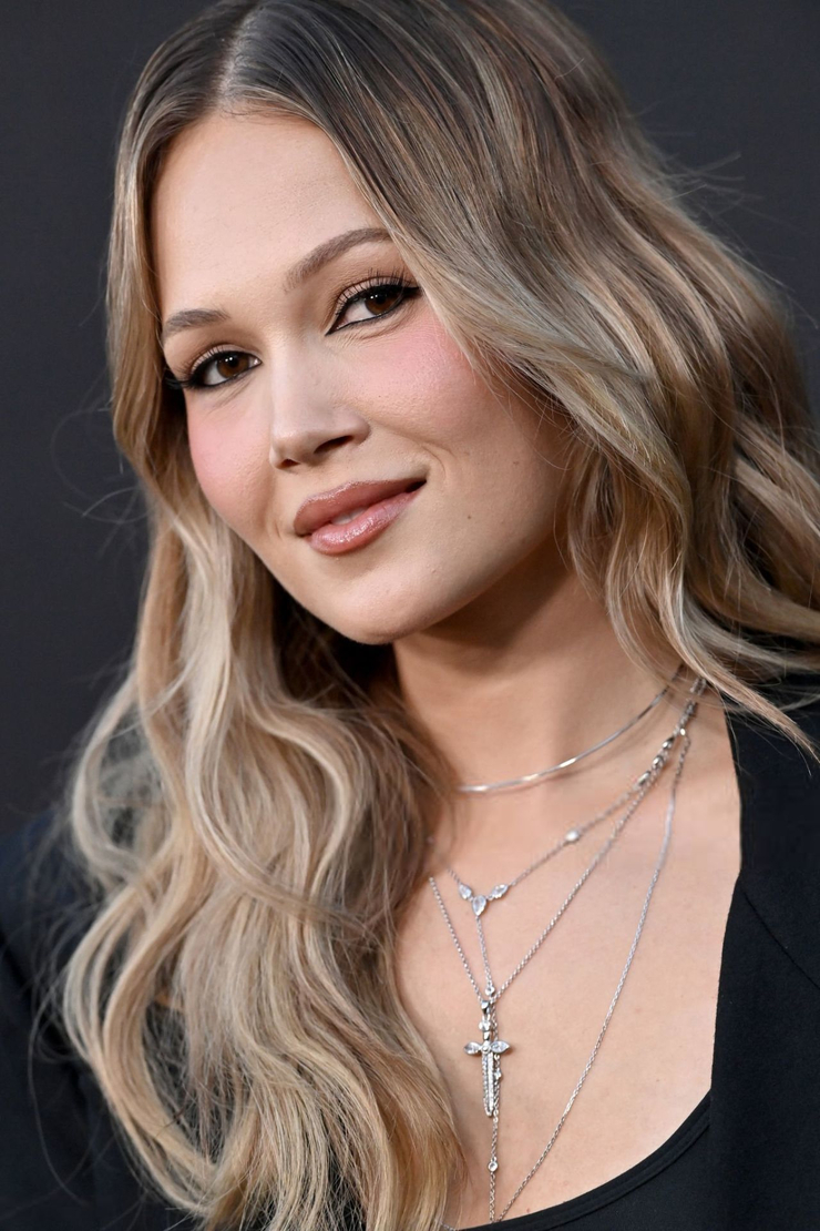 Kelli Berglund Kelli Berglund