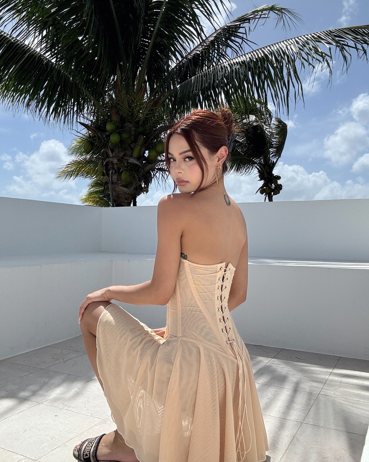 Lily Maymac