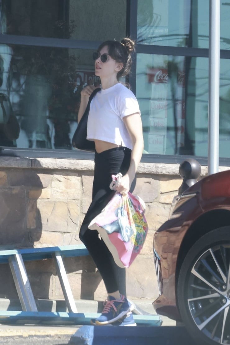 Alison Brie