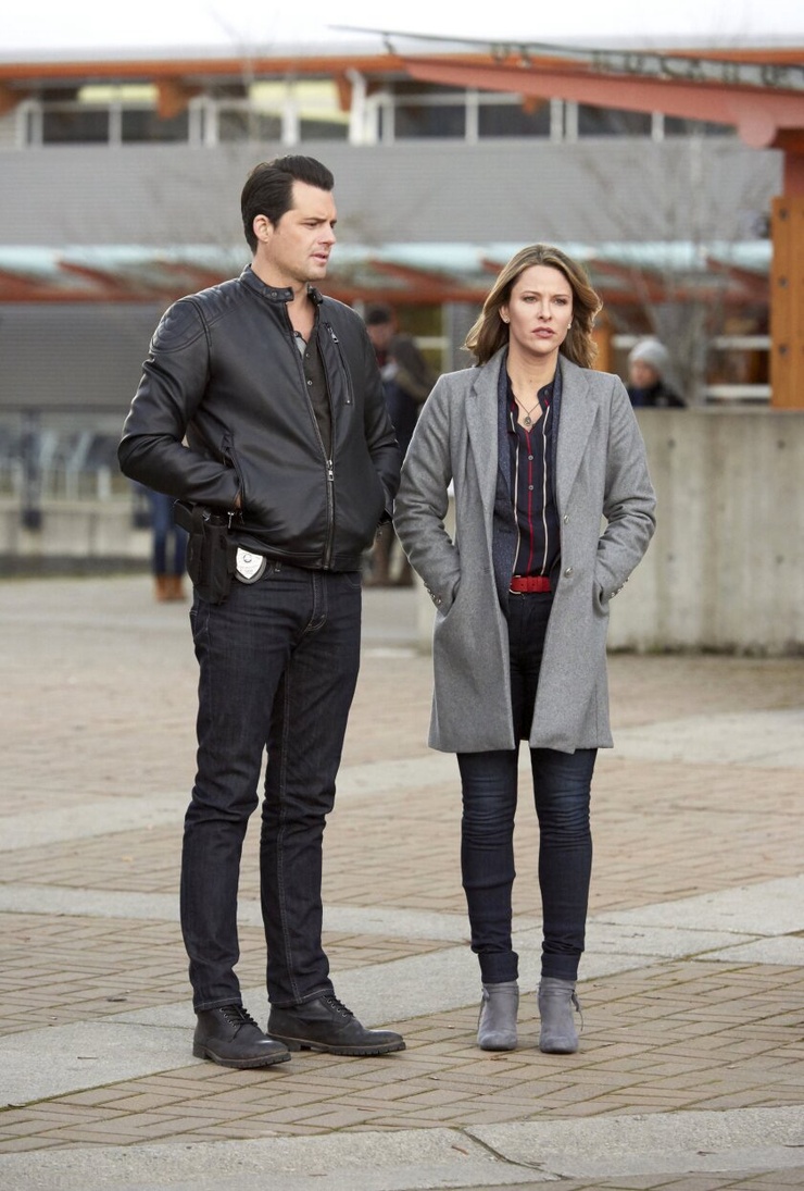 Kristoffer Polaha