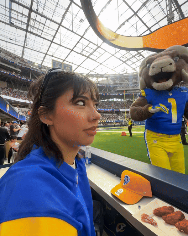 Xochitl Gomez