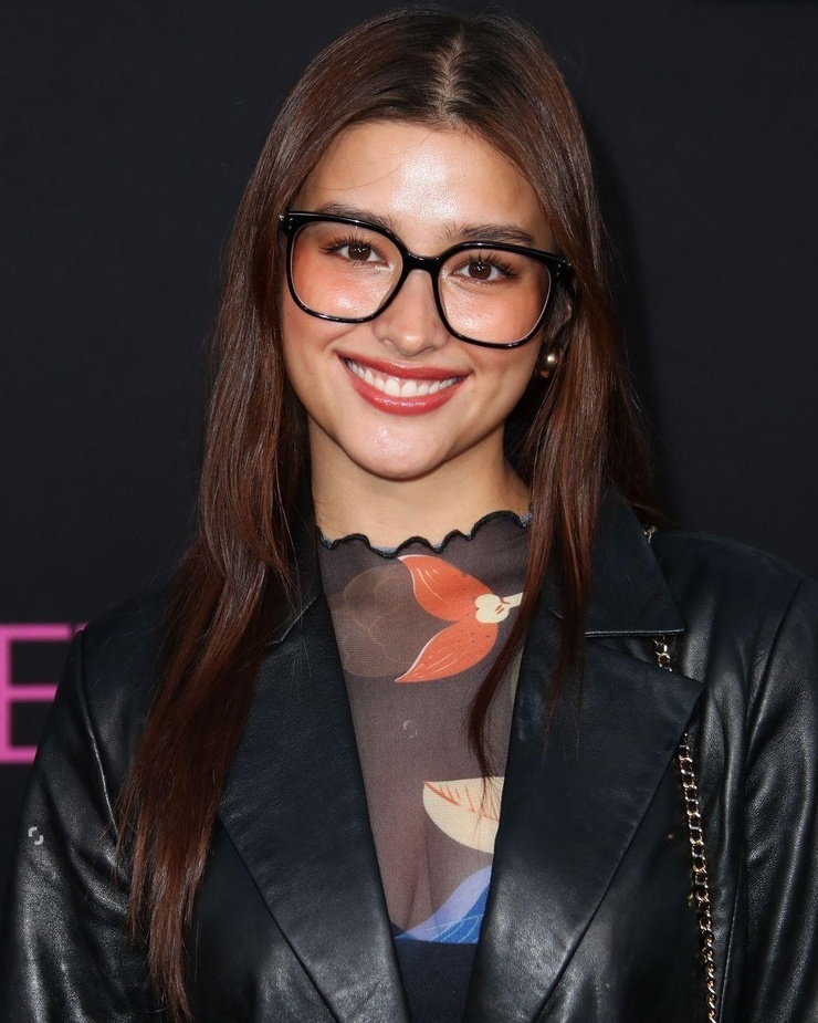 Liza Soberano