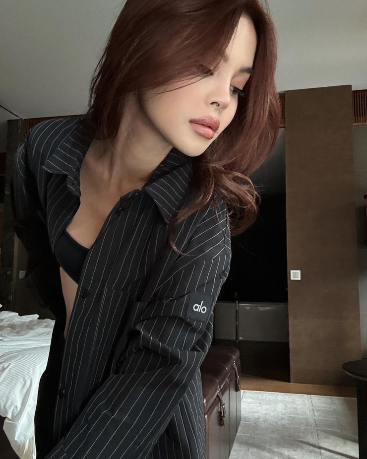 Lily Maymac