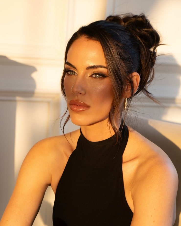 Jessica Lowndes Jessica Lowndes