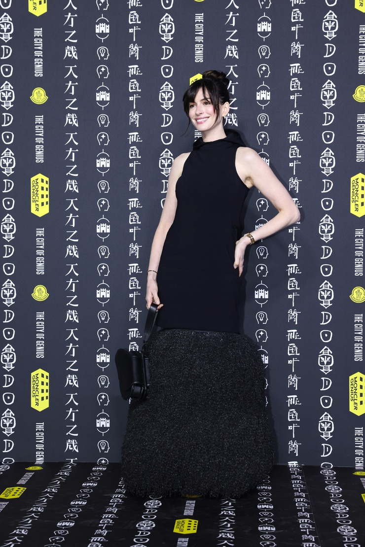 Anne Hathaway