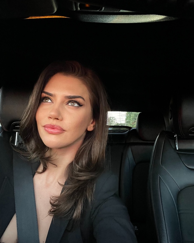Nicoleta Vaculov