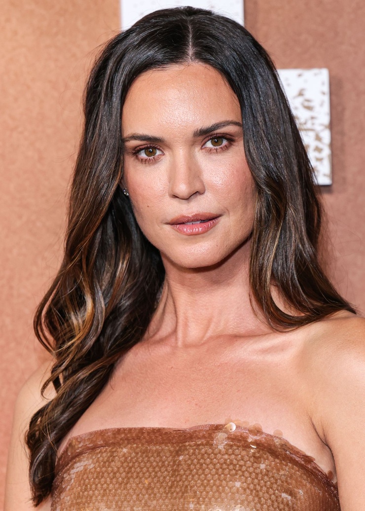 Image of Odette Annable