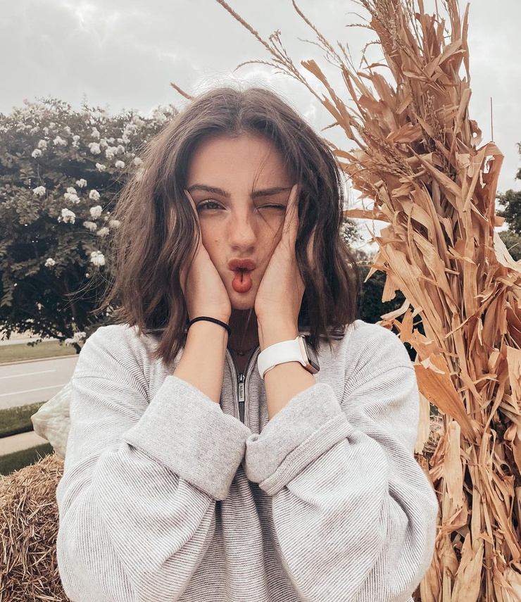 Savannah Demers