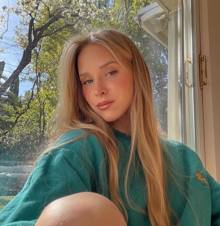 Caroline Zalog