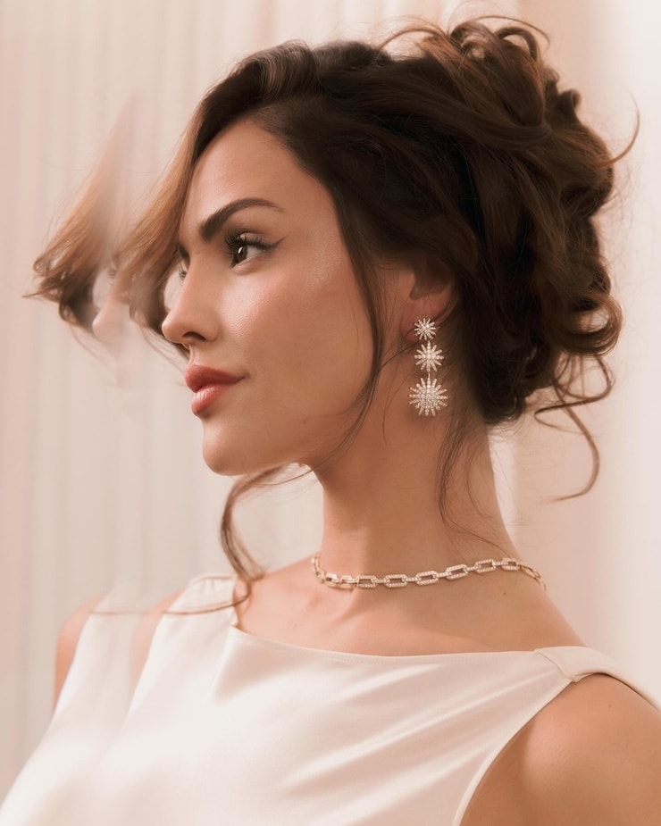 Eiza Gonzalez