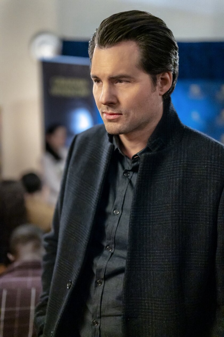 Kristoffer Polaha