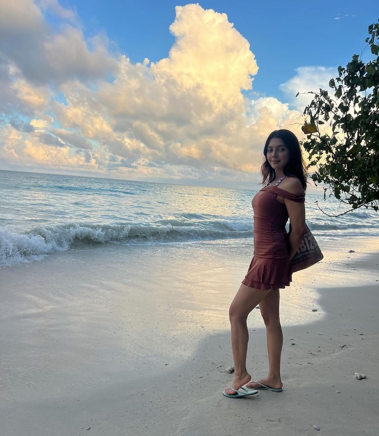 Ruhi Singh Ruhi Singh