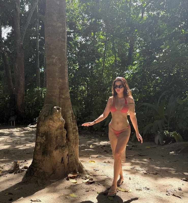 Ruhi Singh