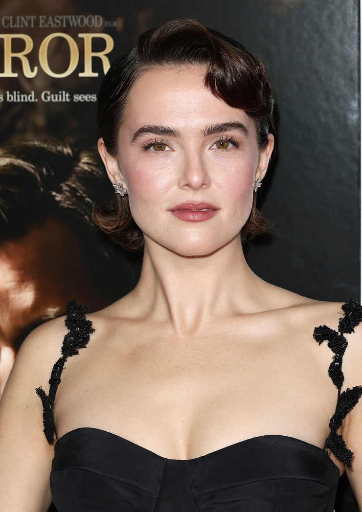 Zoey Deutch Zoey Deutch