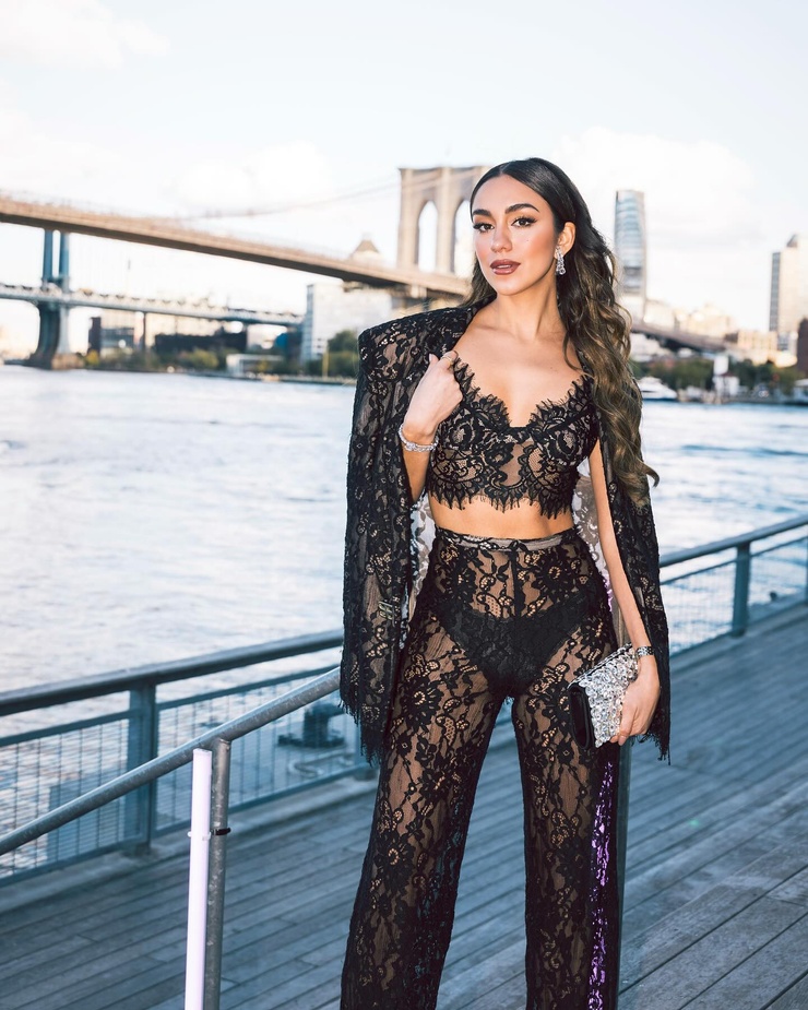 Luana Barron Luana Barron