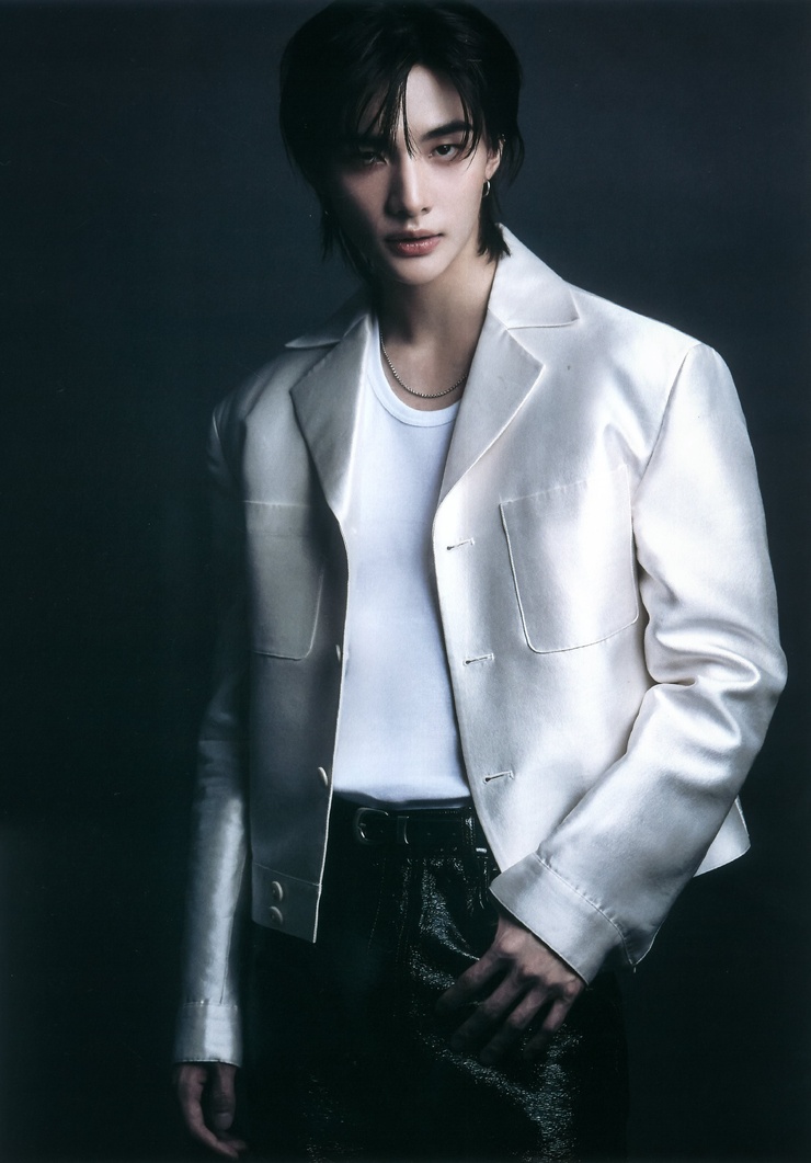 Hyun-Jin Hwang