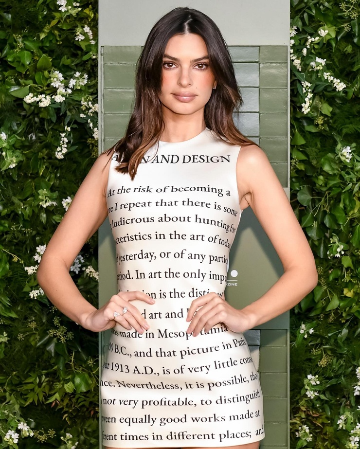 Emily Ratajkowski Emily Ratajkowski