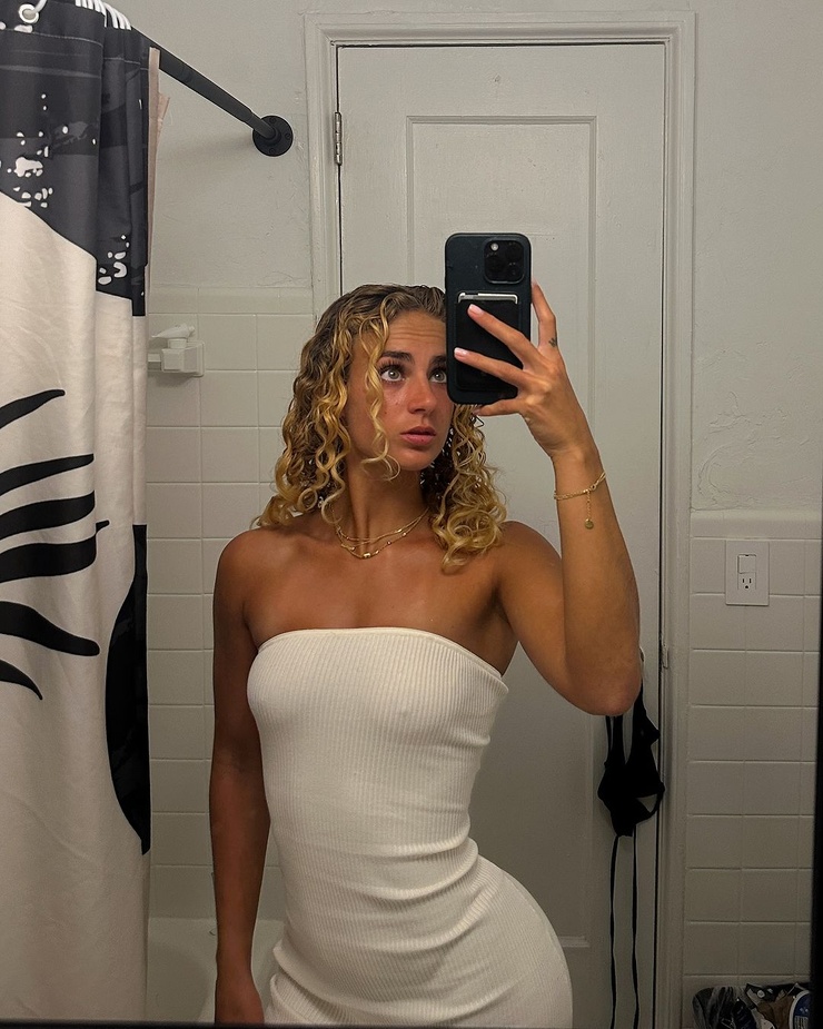 Claire Stone