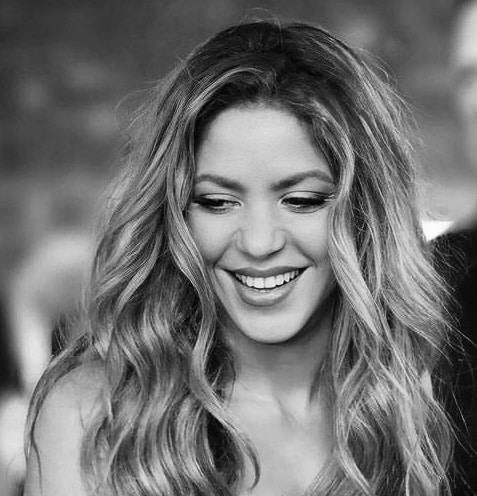 Shakira Shakira