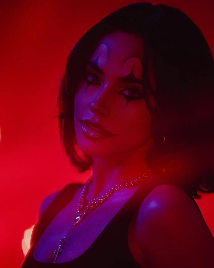 Becky G.