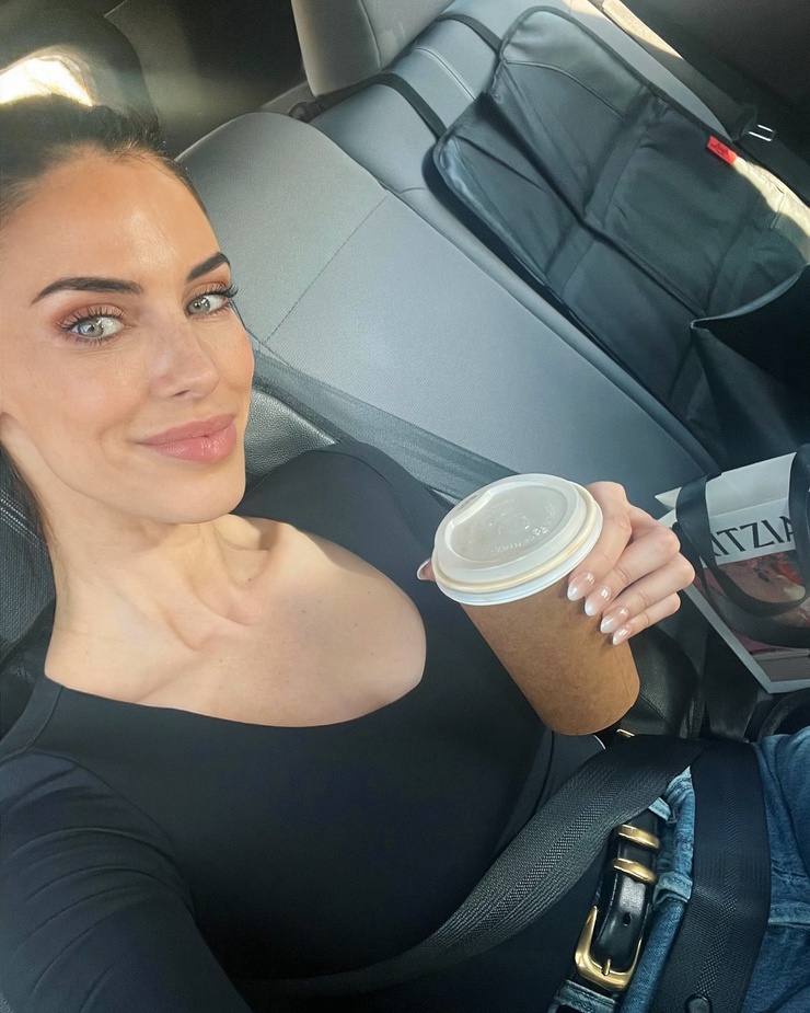 Jessica Lowndes