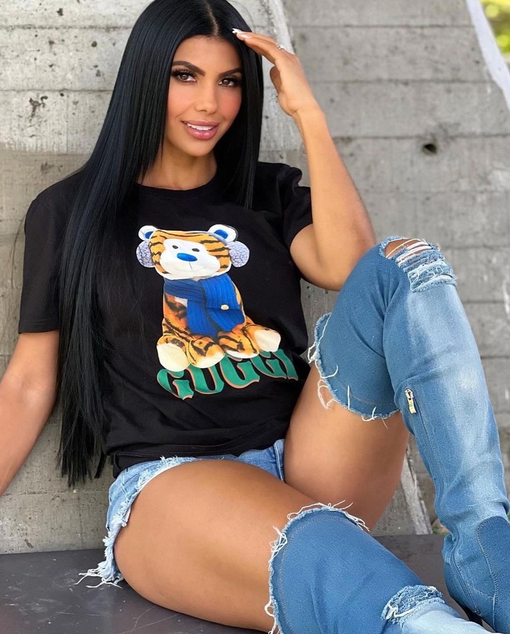 Yesli Gomez