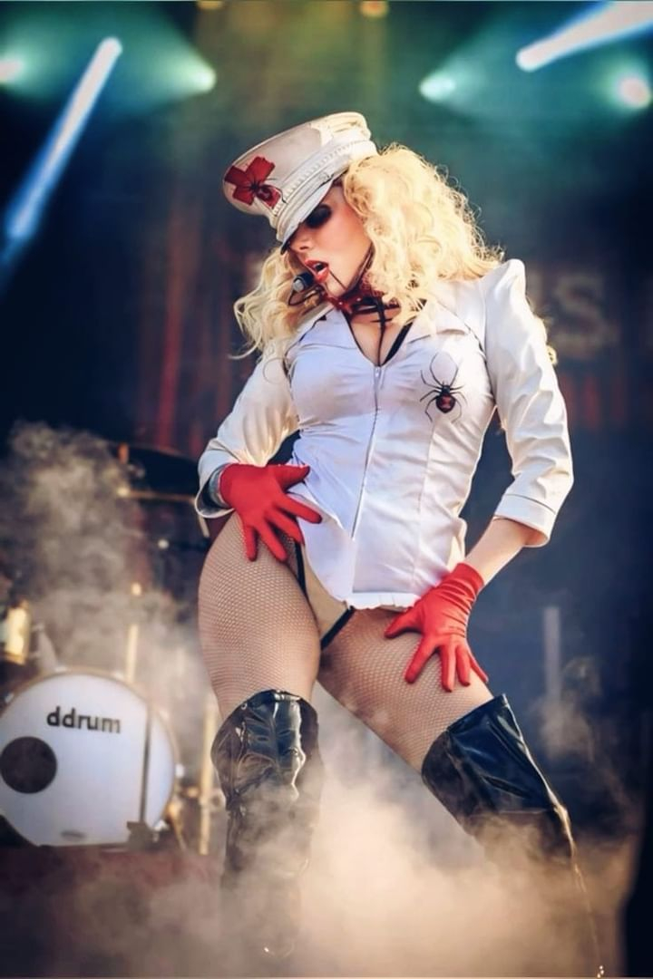 Maria Brink