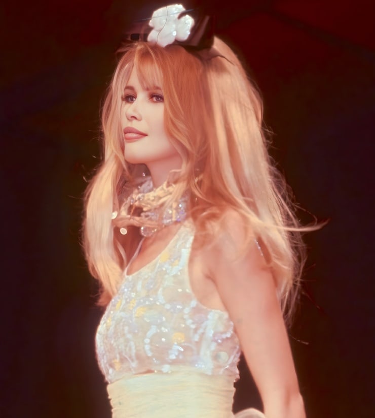 Claudia Schiffer Claudia Schiffer