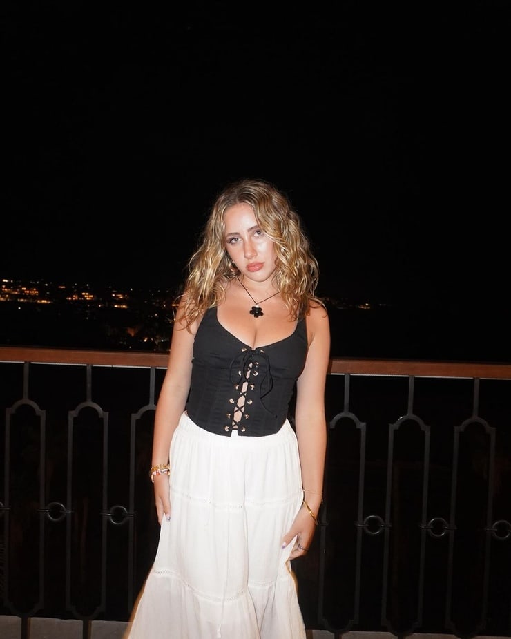 Ava Kolker