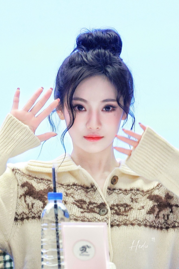 Yizhuo Ning