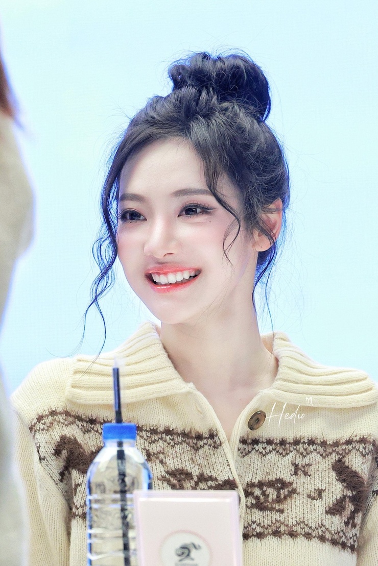 Yizhuo Ning