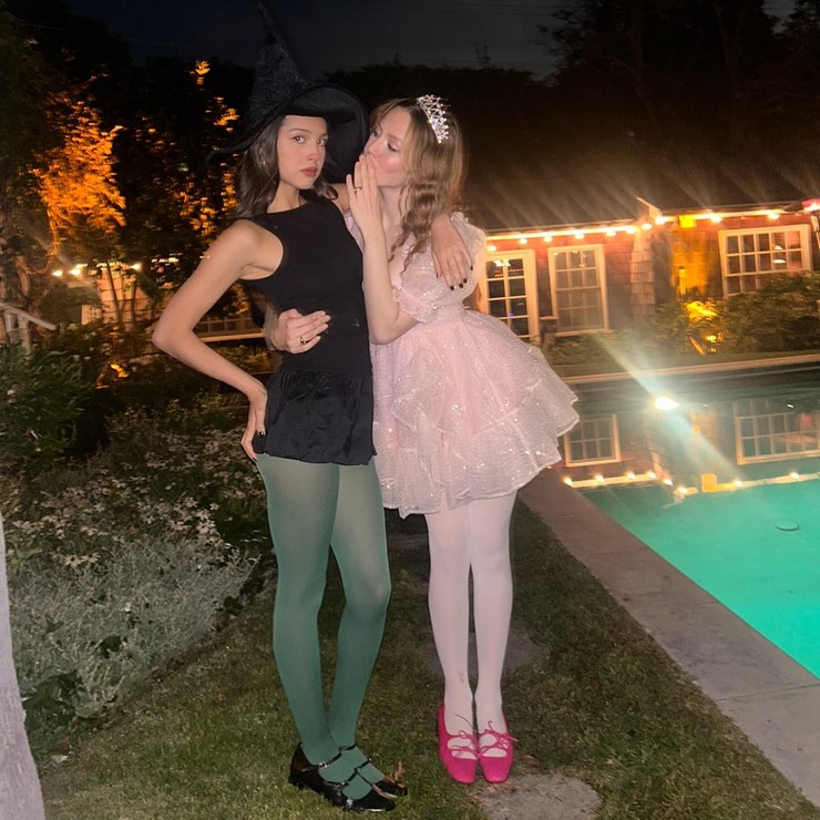 Iris Apatow