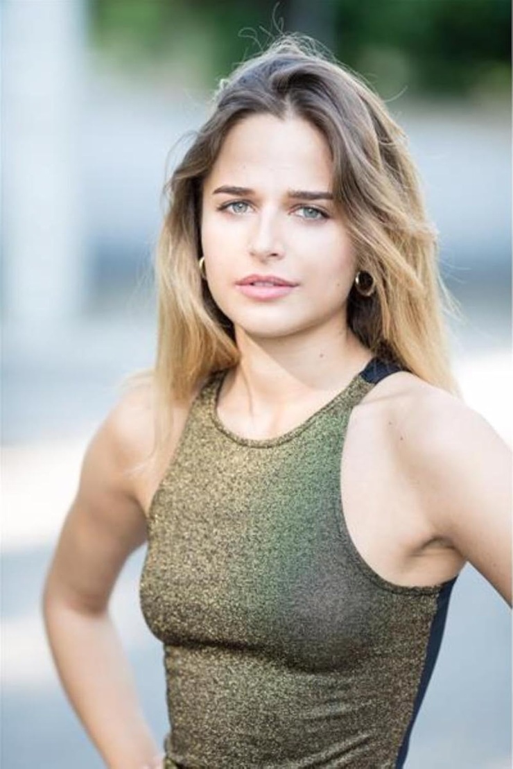 Stephanie Nur Stephanie Nur