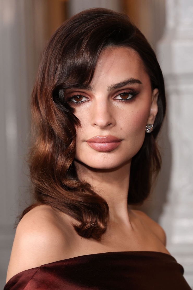 Emily Ratajkowski Emily Ratajkowski