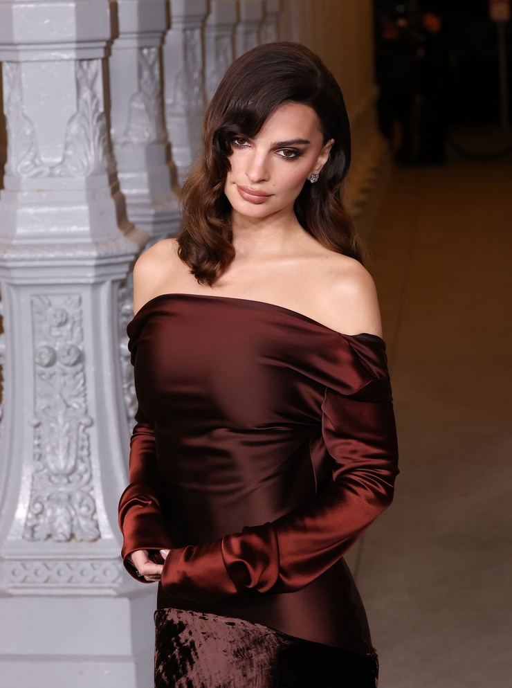 Emily Ratajkowski