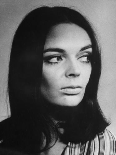 Picture of Barbara Steele