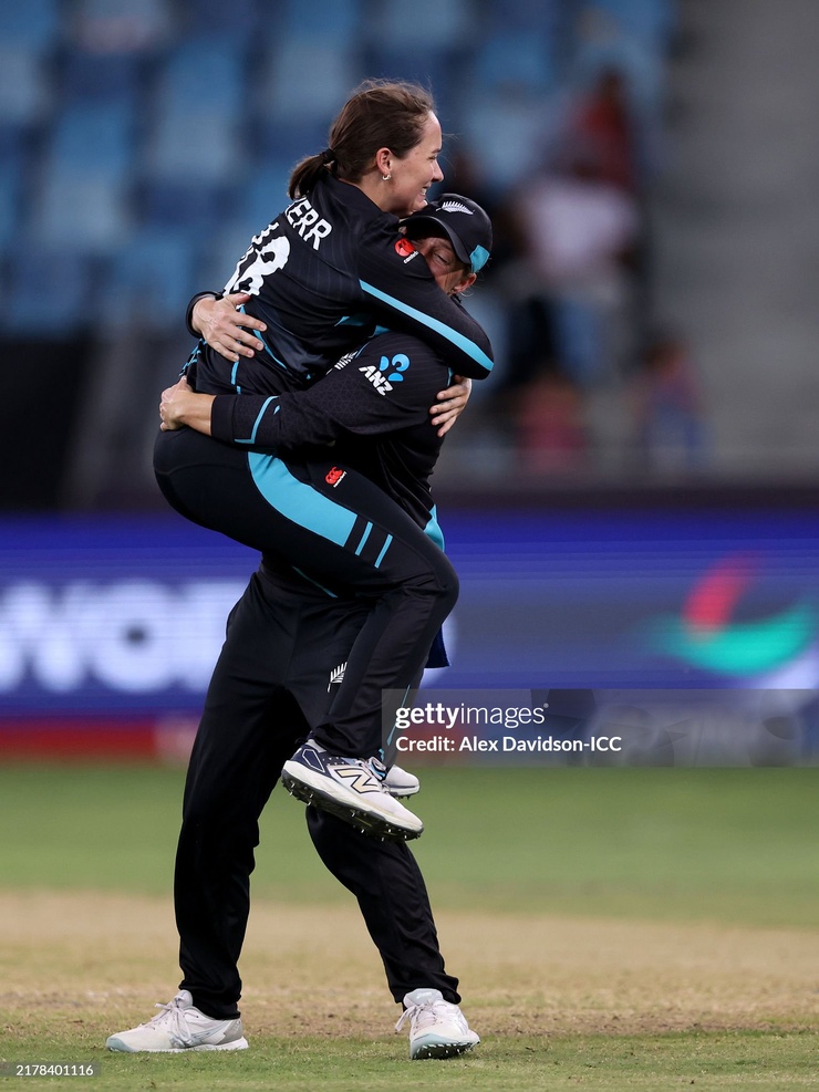 Amelia Kerr (cricket)