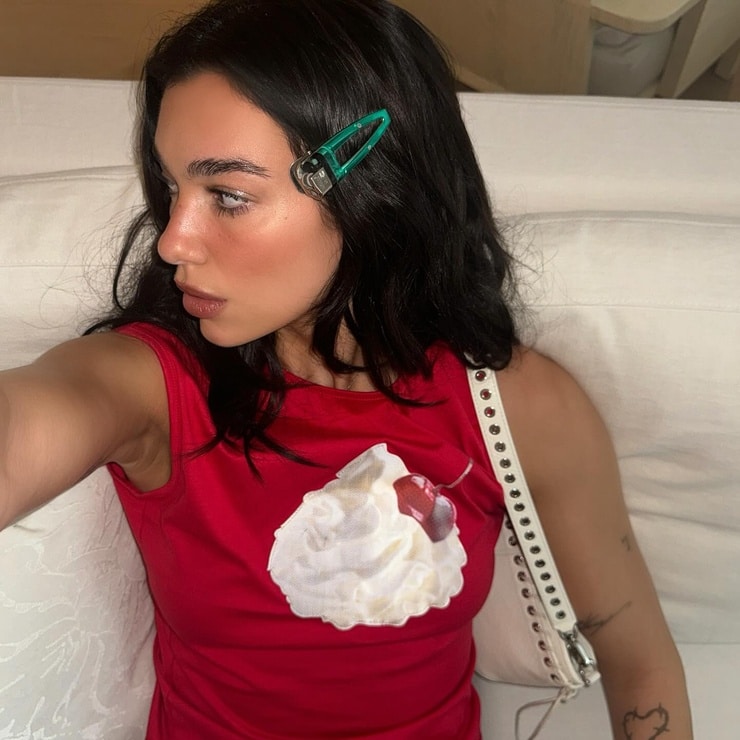 Dua Lipa