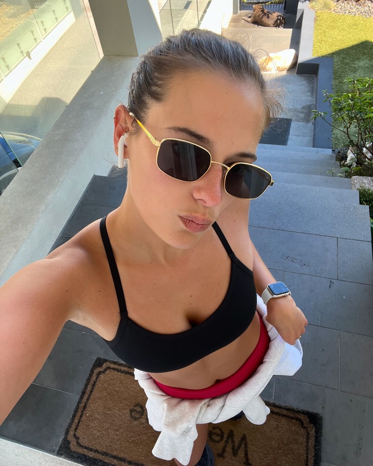 taya brooks taya brooks