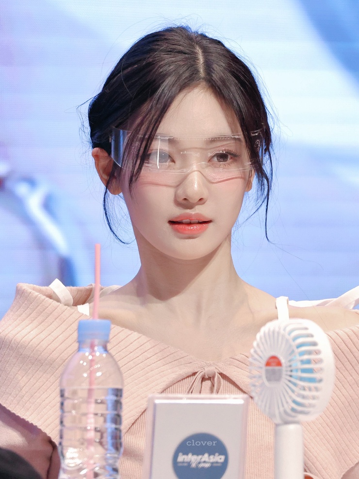 Yizhuo Ning