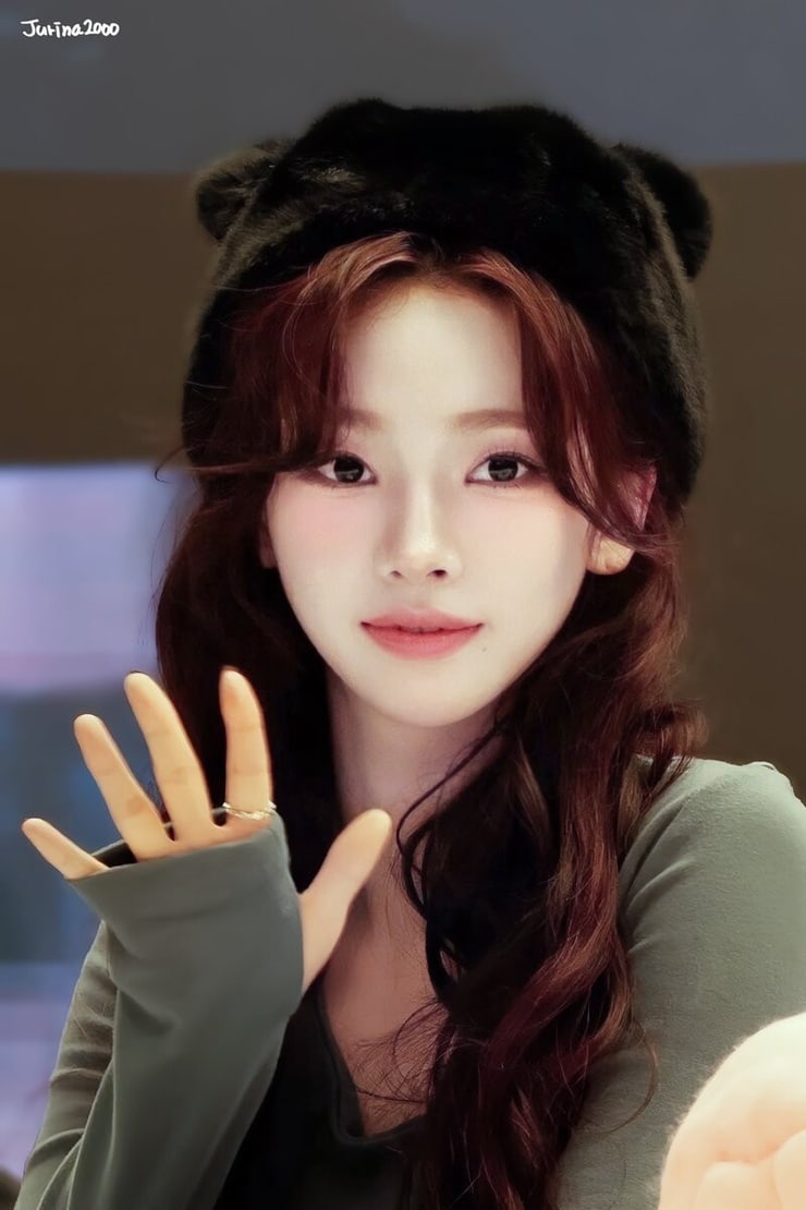 Ji-min Yoo Ji-min Yoo