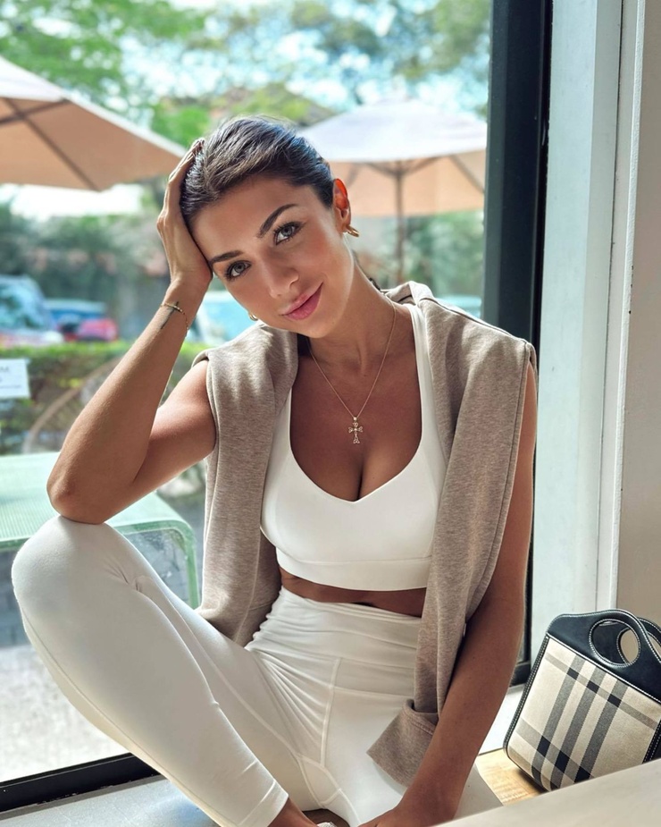 CATA FREER CATA FREER