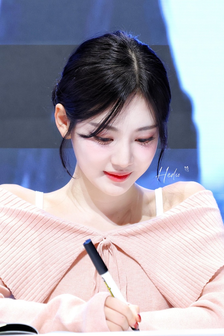 Yizhuo Ning