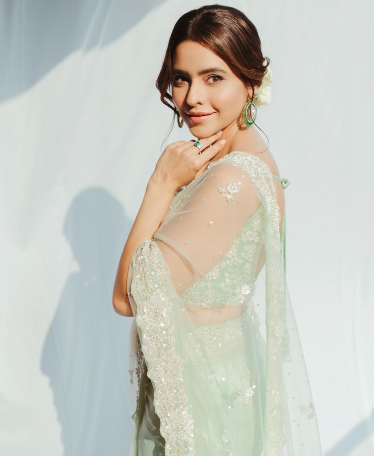 Aamna Shariff