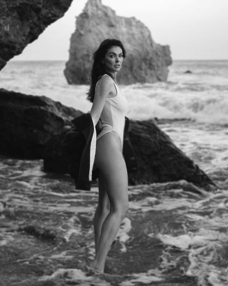 Serinda Swan