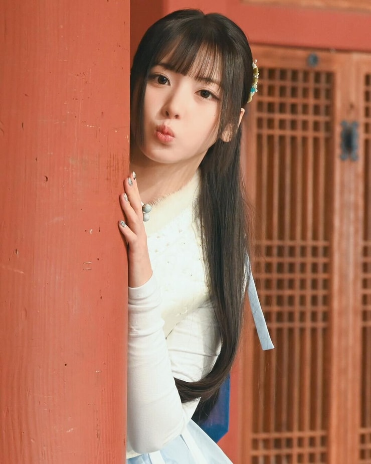 Jiwoo Kim