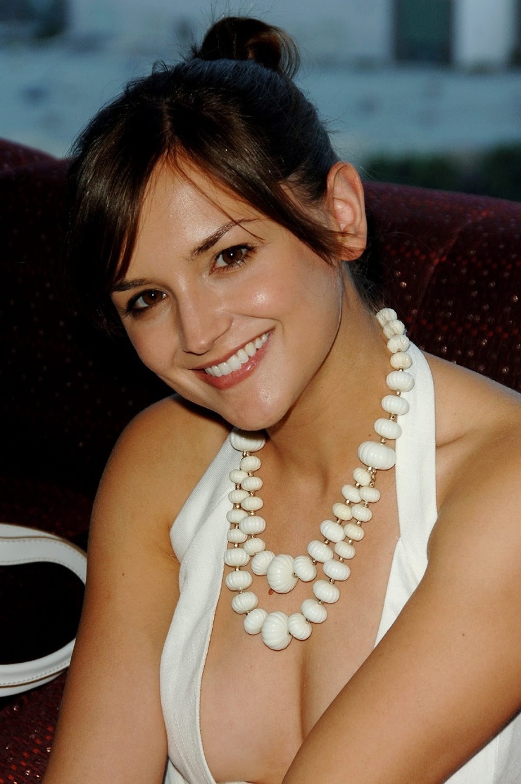 Rachael Leigh Cook