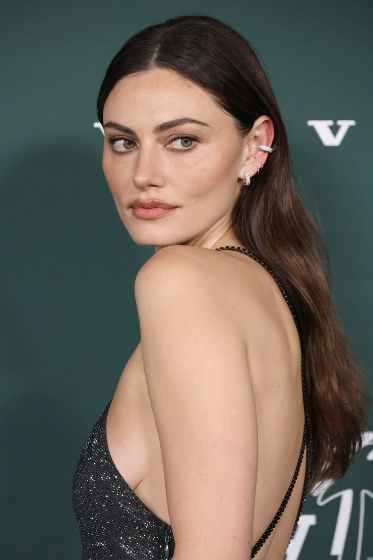 Phoebe Tonkin