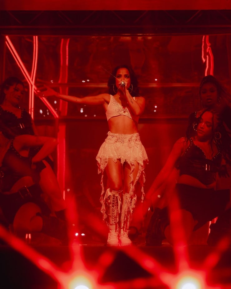 Becky G.